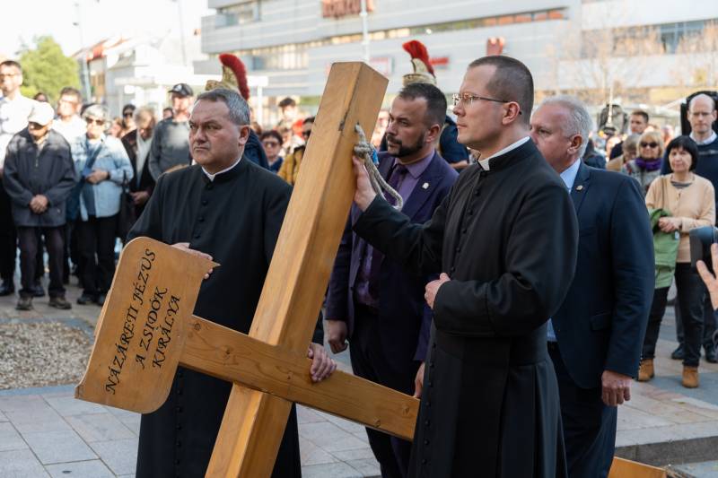 2025_04_12_varosi keresztut_39.jpg